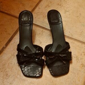 Black Kitten Heels w/ Bow